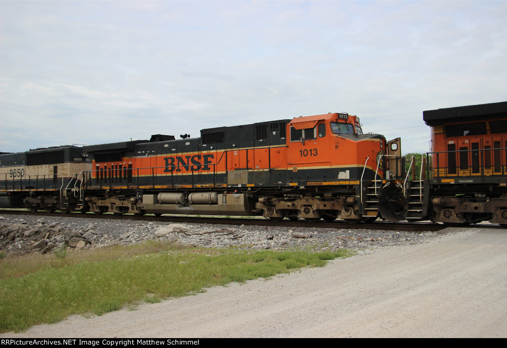 BNSF 1013